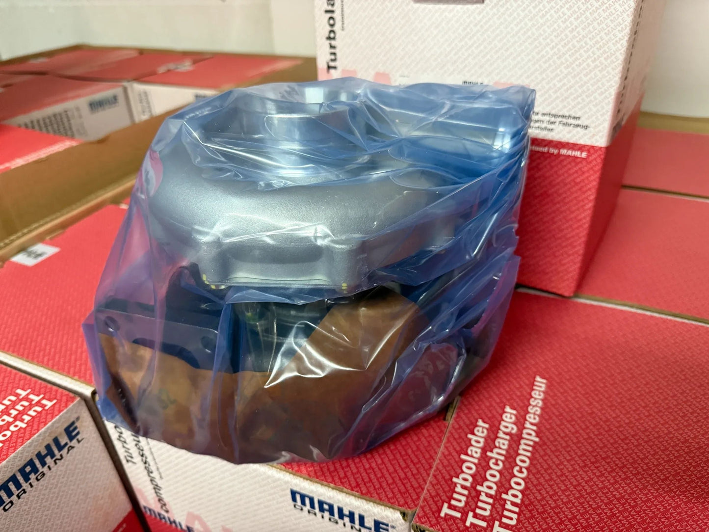 Mahle Volvo Turbolader 038TC14979000