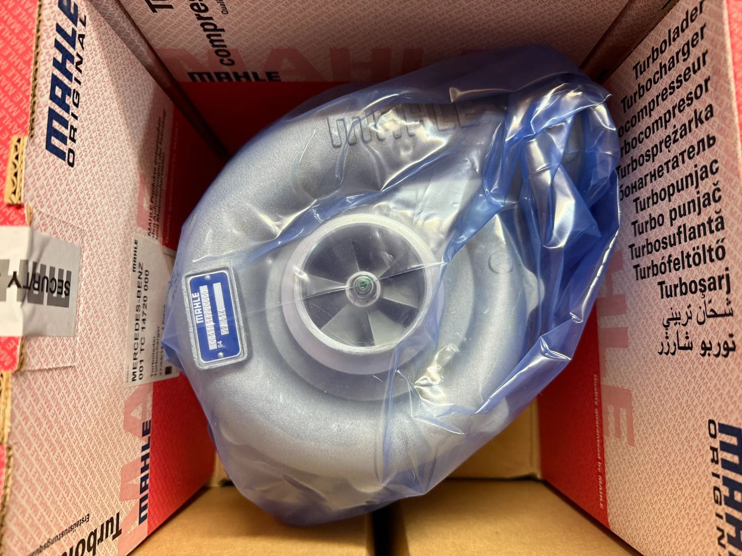 Mahle Mercedes Benz Turbolader 001TC14720000
