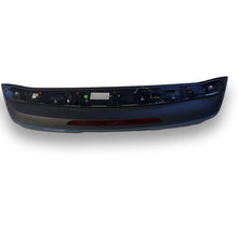 Audi Heckspoiler 8Y4827933A Detail 3. Bremsleuchte
