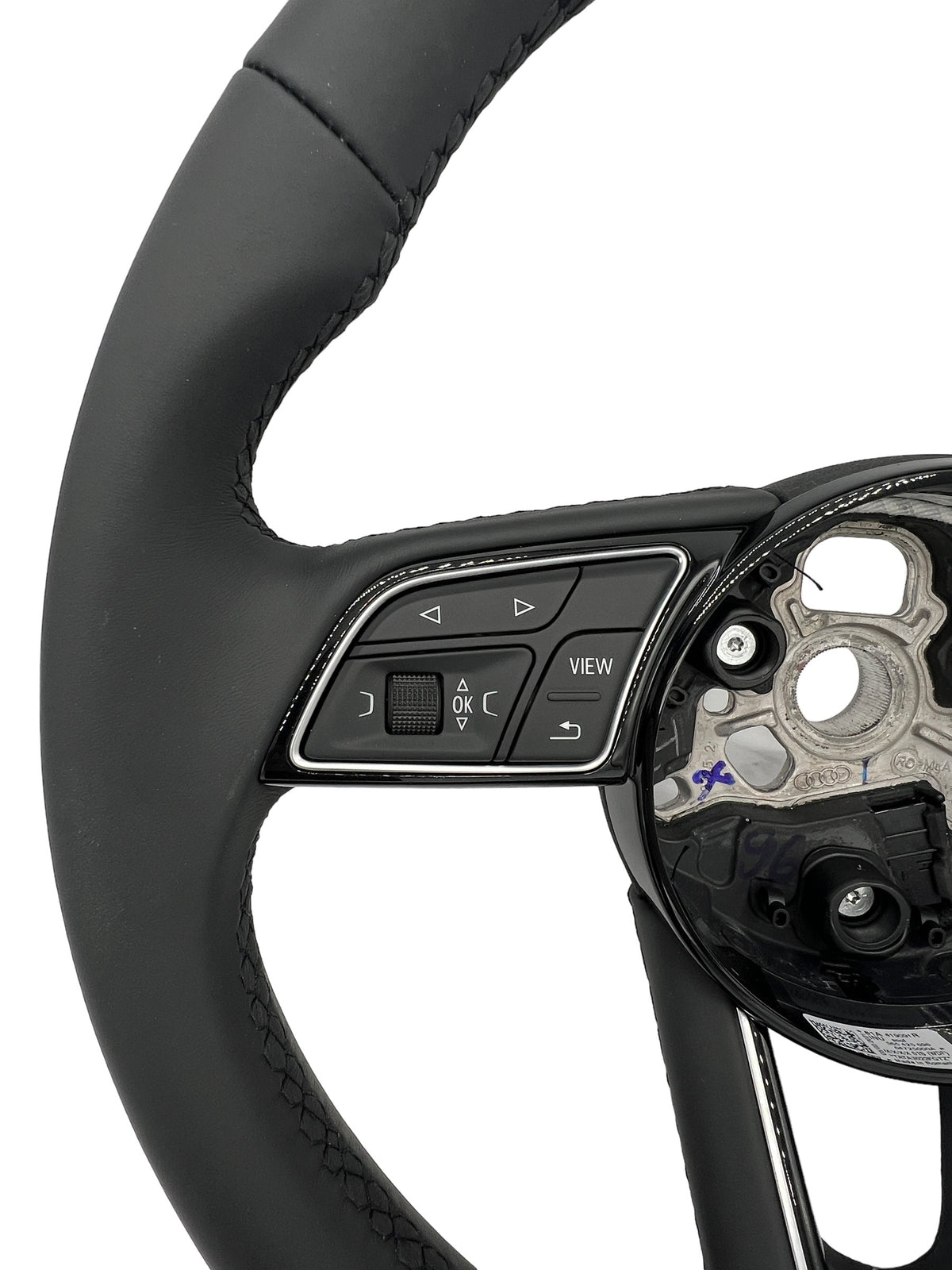 Audi Q2 Multifunktionssportlenkrad Leder Tiptronic 81A419091R INU – B-Ware – Ansicht 3