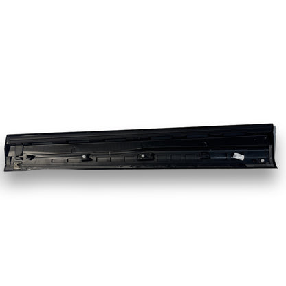 Audi Türblende 81A853959A mit Teilenummer