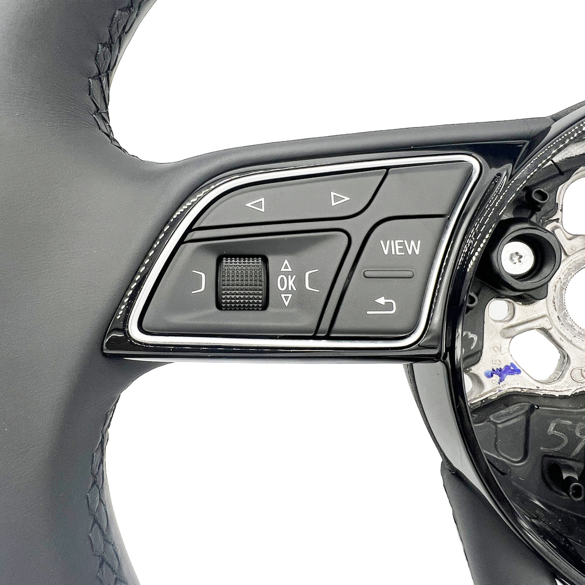 Audi Q2 Multifunktionssportlenkrad Leder Tiptronic 81A419091R INU – B-Ware – Ansicht 3