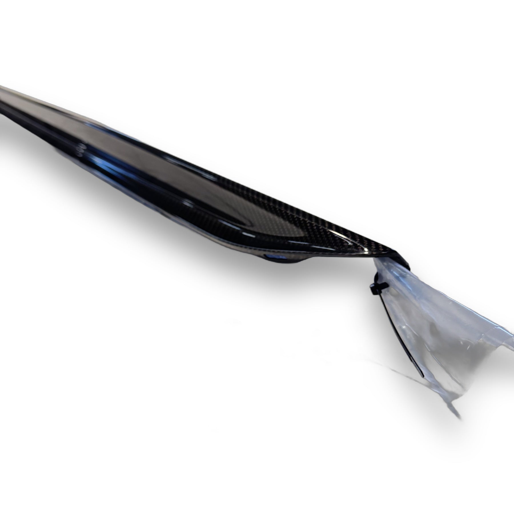 Audi Seitenschweller Carbon Rechts 8W6854868D - Detailansicht Material